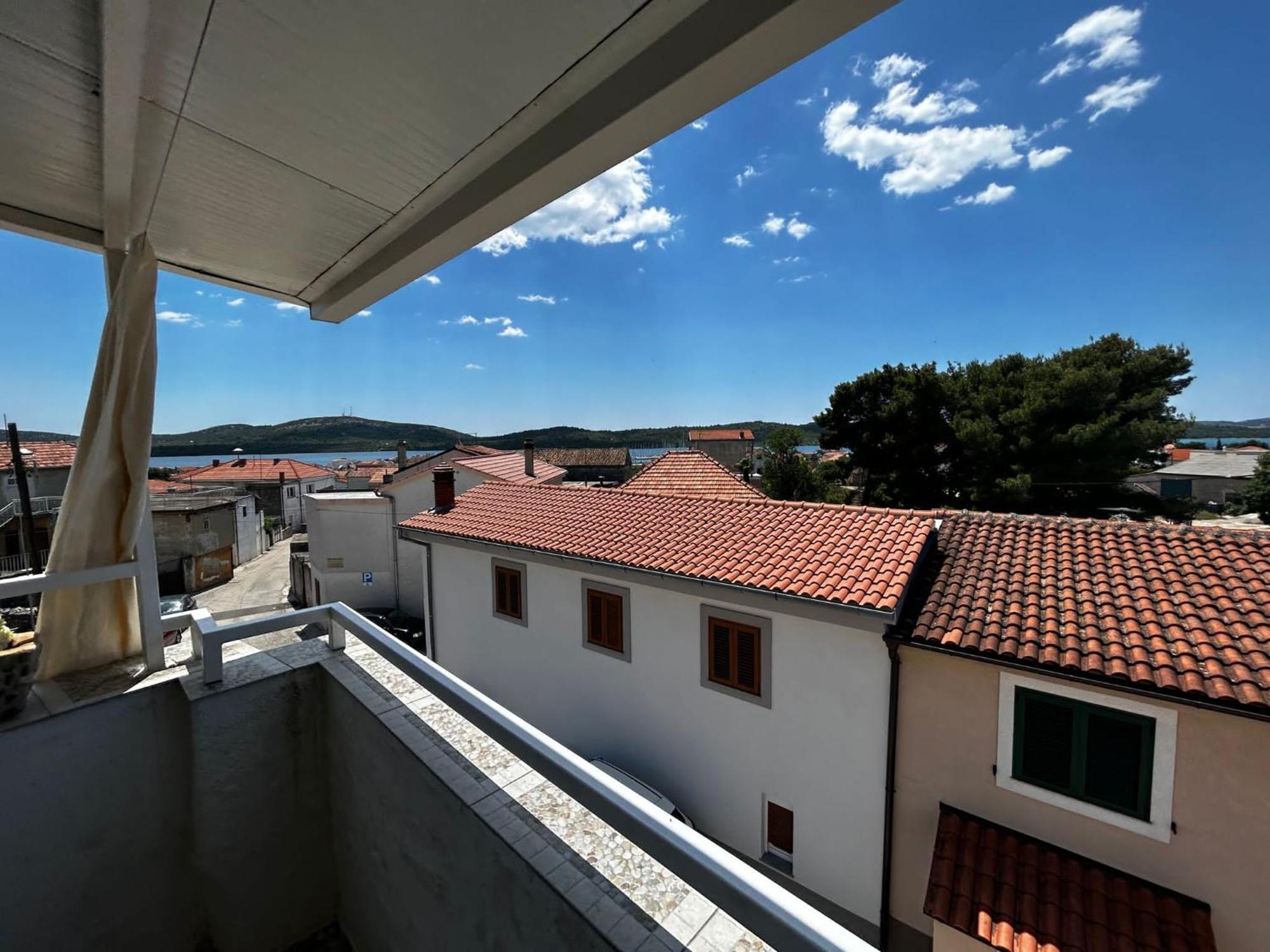 Apartments Petrovic Pirovac Exteriér fotografie